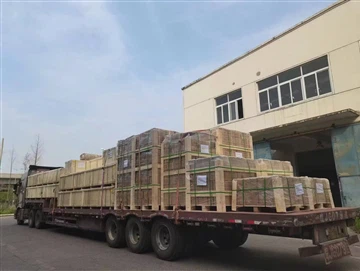 Shipment Of High-voltage Composite Insulators To The United States Departed